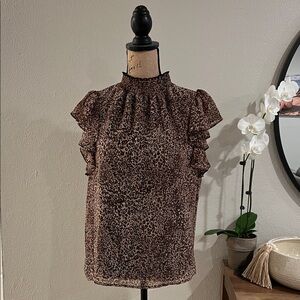 1.STATE Leopard Print Flutter Sleeve Blouse. EUC. Size Large